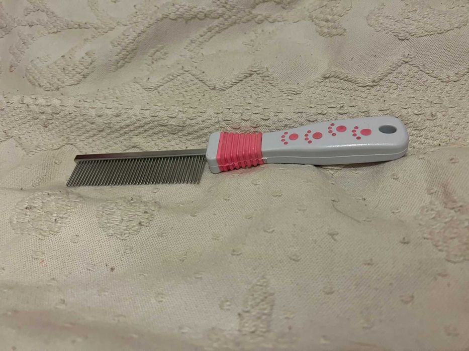 Pente para cão com pêlo comprido