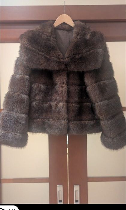 Шубка нова в розмірах