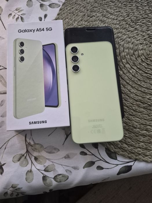 Samsung Galaxy A54 5G + etui