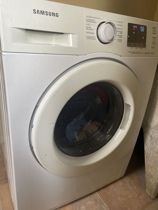 Maquina de lavar roupa “samsung 8kg”
