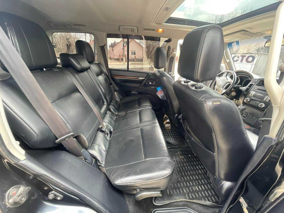 Mitsubishi Pajero Wagon