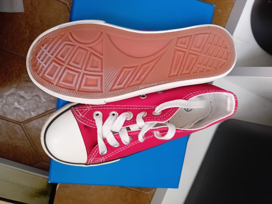 Tenis tipo converse