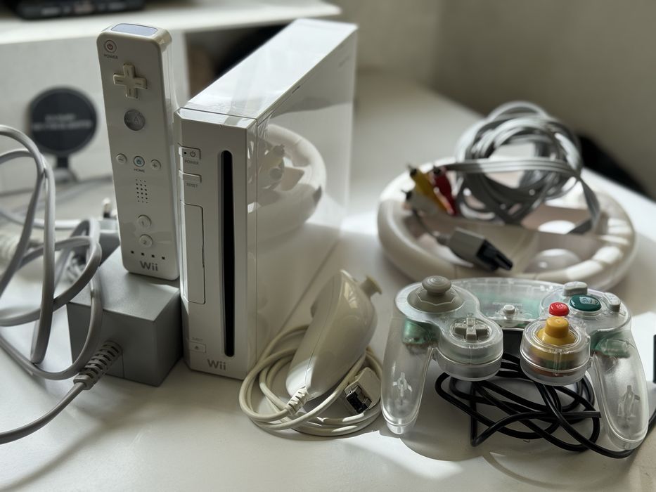 Nintendo Wii + аксесуари