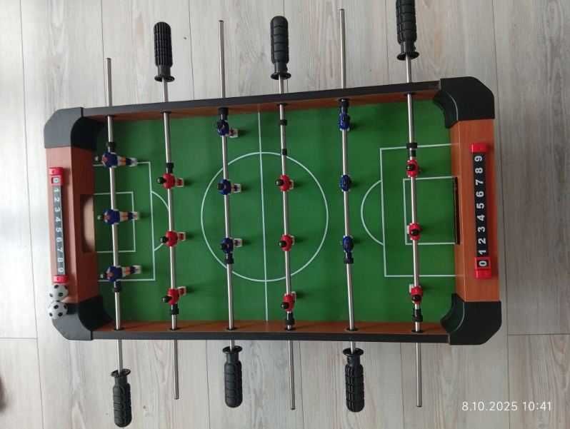 stół do gry w piłkarzyki