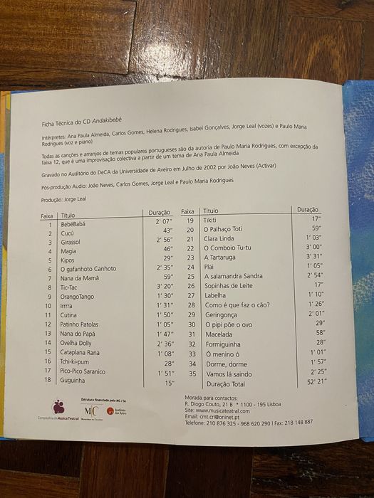 Livro + CD + Guia para pais e educadores "Andakibebé"