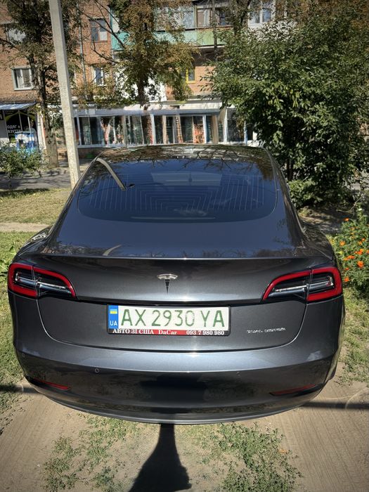Продам Tesla Model 3 2019 Long Range Dual Motor 75 D