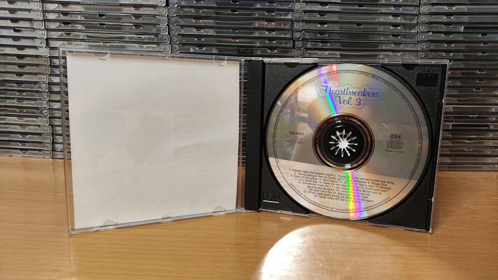 75 Heartbreakers Vol.164586273918594123