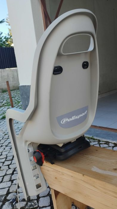 Cadeira Criança Bicicleta Polisport Groovy com fixação ao Porta-Bagagens – Bom Estado
