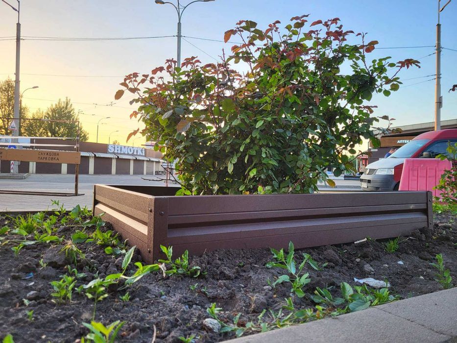 Грядки високі  садові теплі Тепла металева  высокая грядка  для квітів