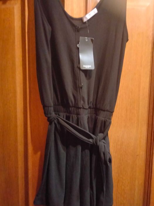 Vestido e macacão mango