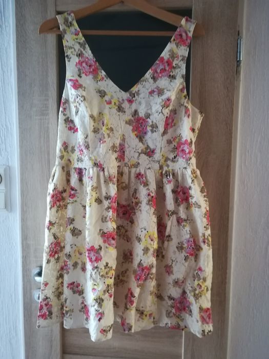 Nowa Sukienka w kwiaty z PRIMARK rozm XL