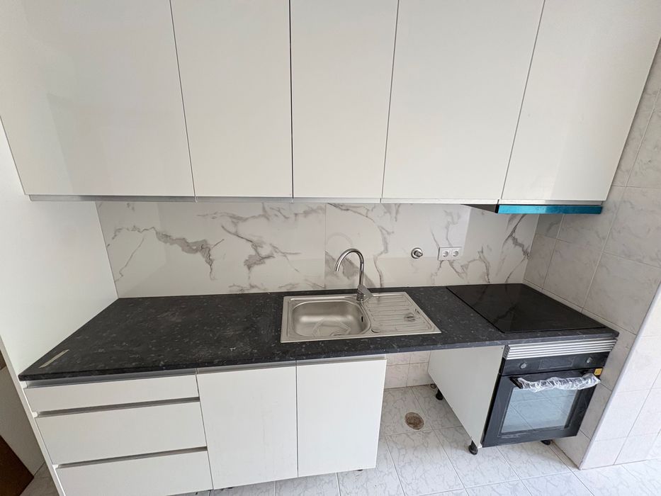 Apartamento totalmente remodelado — Gondomar (São Cosme), Valbom E Jovim, Porto