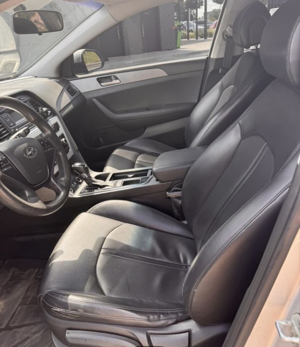 Продам Hyundai  Sonata  2015