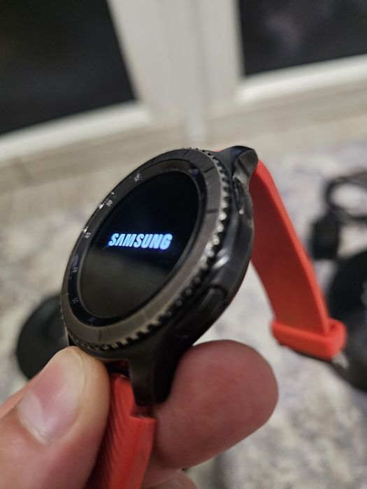 Смарт годинник Samsung gear s3 на tizen  під любий пристрій включаючи