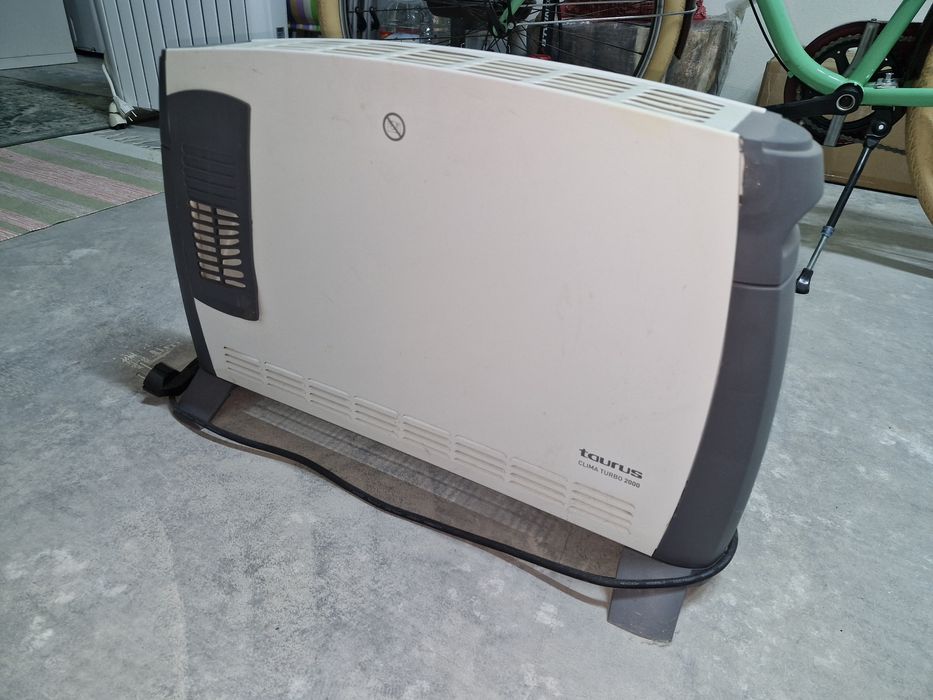 Aquecedor Eléctrico Taurus Climaturbo 2000
