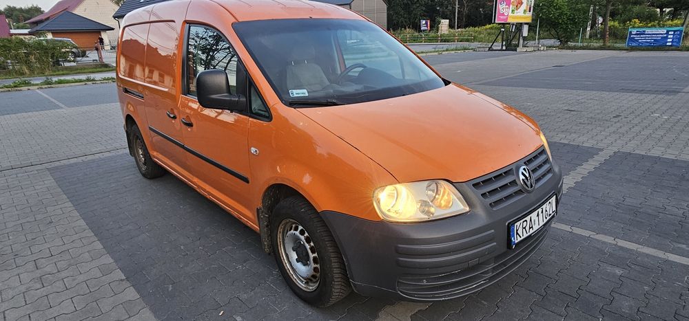 Volkswagen Caddy maxi 1.9 TDI 2009r. Klima