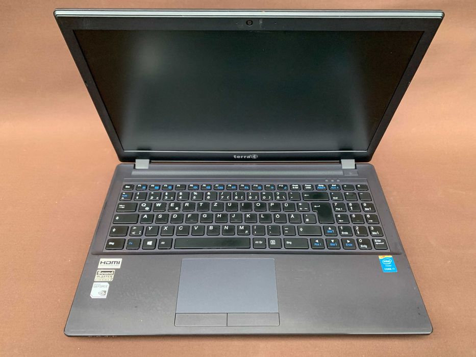 Laptop 15,6" (Clevo) Terra Mobile 1548Q /16 ram/Quad/Win 7