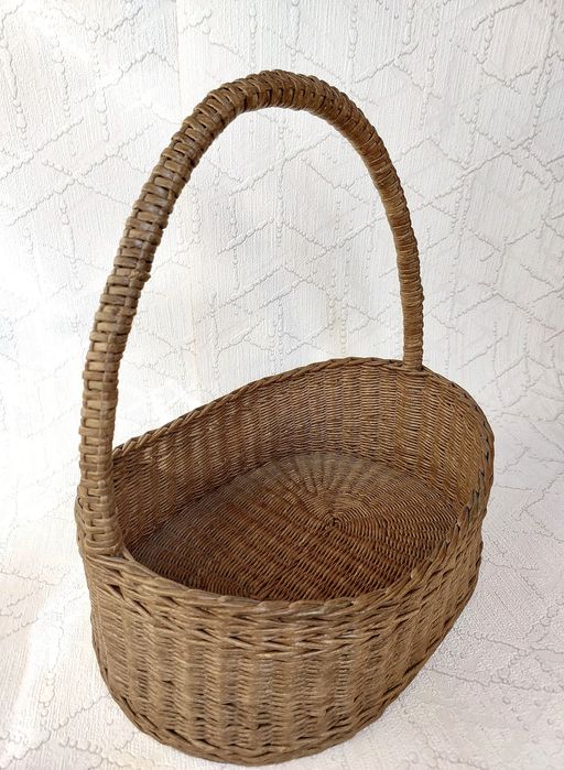 Корзина з газетного паперу, ручна робота