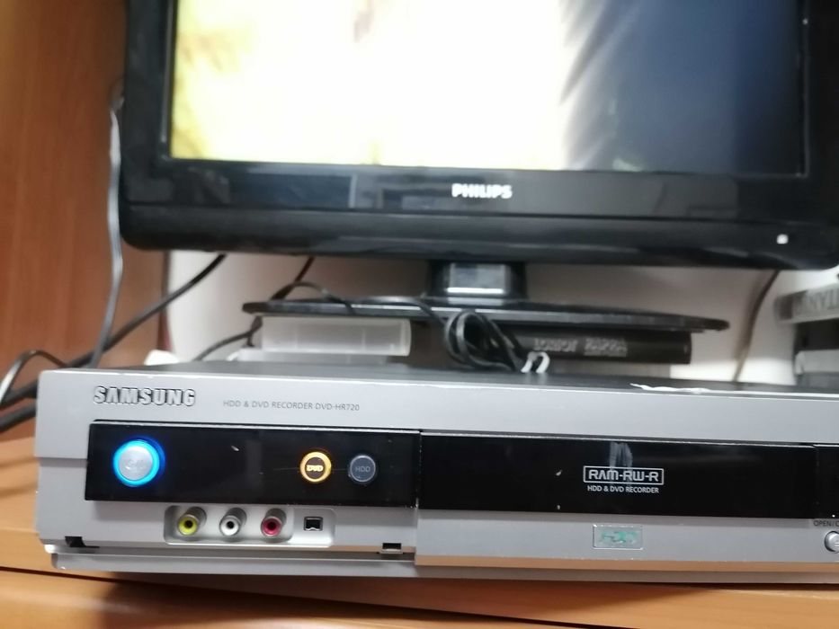 Nagrywarka Samsung DVD-HR720 HDD 80 GB