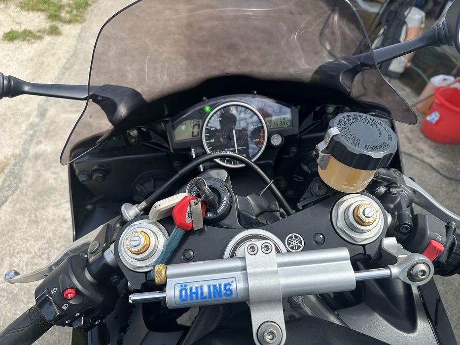 Yzf R6 como nova