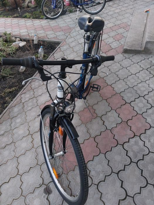 Велосипед Дорослий 28 радіус колеса. 21 передача.