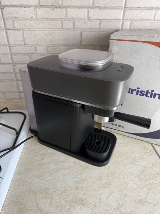 Кавомашина еспресо Philips Baristina BAR300
