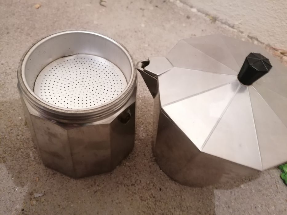 Máquina de fazer café nova