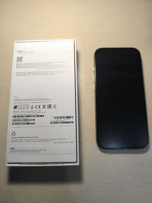 Продам Iphone 17