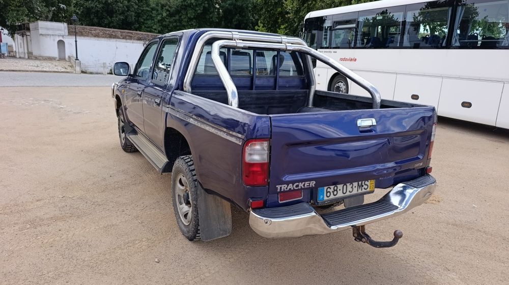 Toyota Hilux tracker 4x4 2.4cc 100cv ano 99