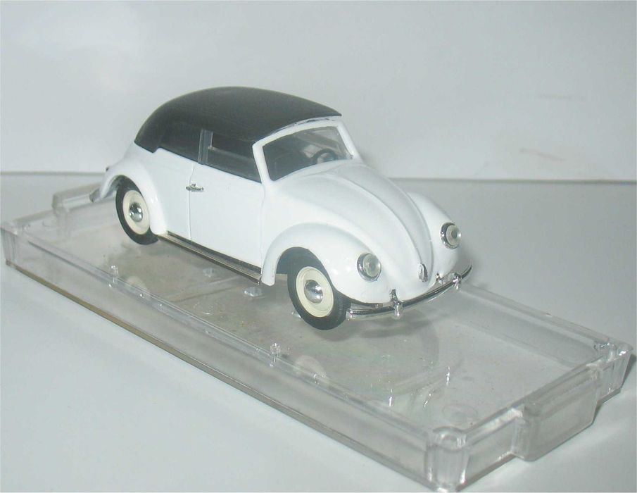 Vitesse - Volkswagen Carocha Cabriolet (fechado - branco) - 1949