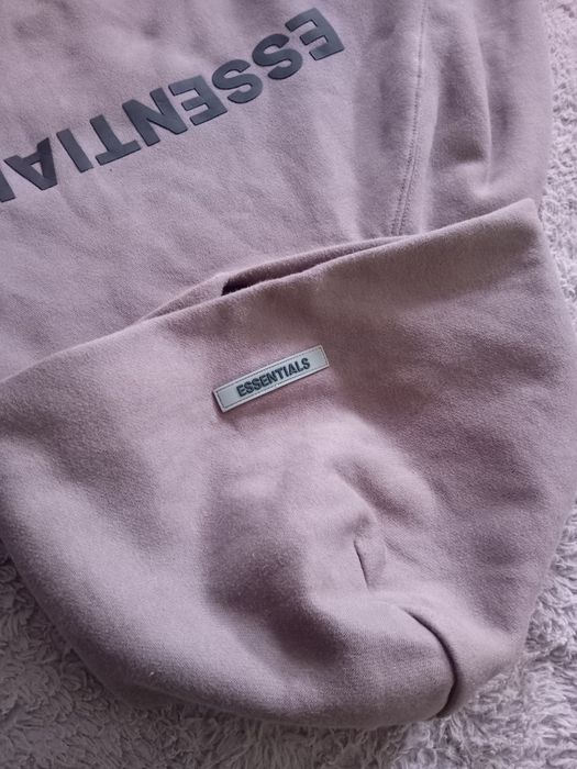 Продам кофту Essentials