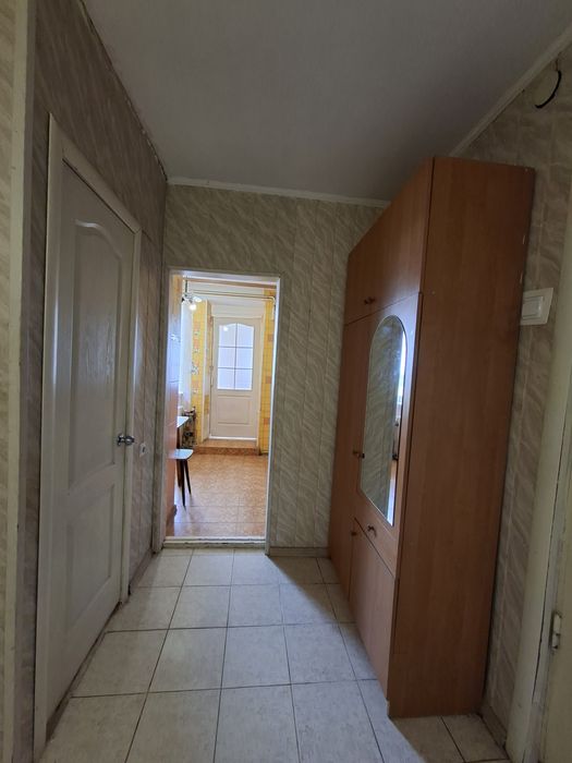 Продам 3х квартиру,2 поверх/2, вул.Січнева