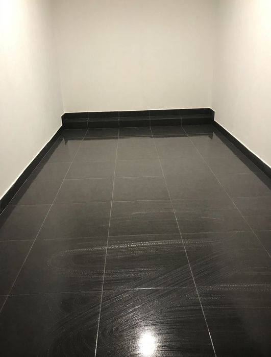 Garagem Areia Árvore