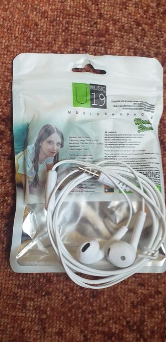 Nowe słuchawki przewodowe