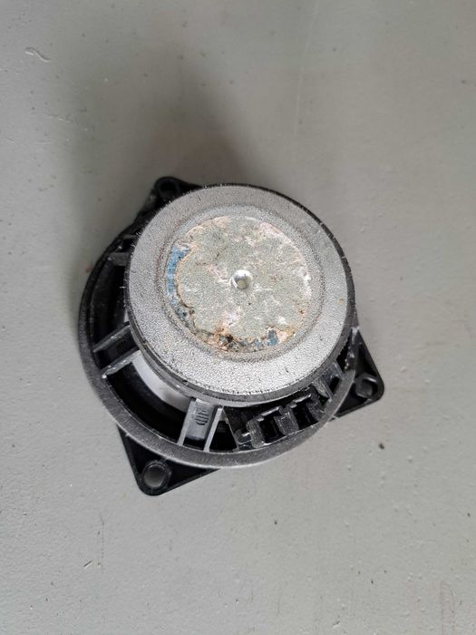 czesci drzwi głośnik  kadjar