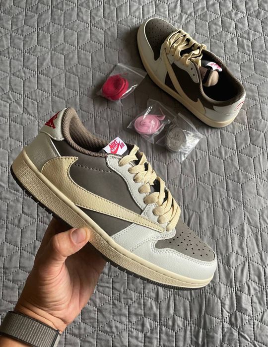 Кросівки Travis Scott x Nike Air Jordan 1 Low OG Reverse Mocha