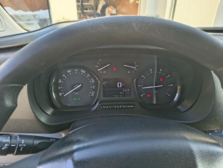 Peugeot Expert 2.0 140km