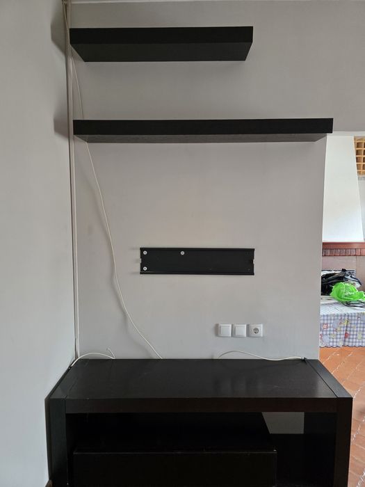 Móvel TV com consola