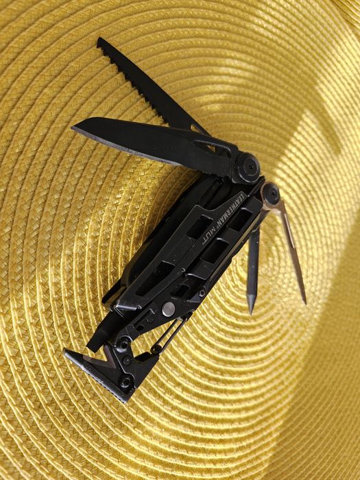 Multitool Letherman MUT  EOD