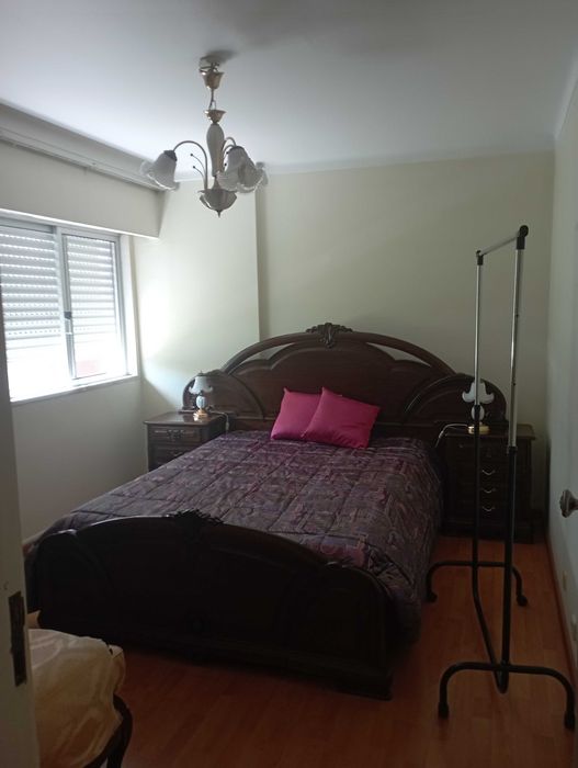 Quarto para arrendar