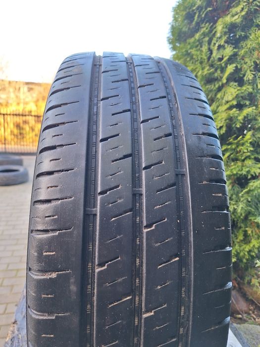 Komplet czterech opon Nokian hakka van 215/65/16c