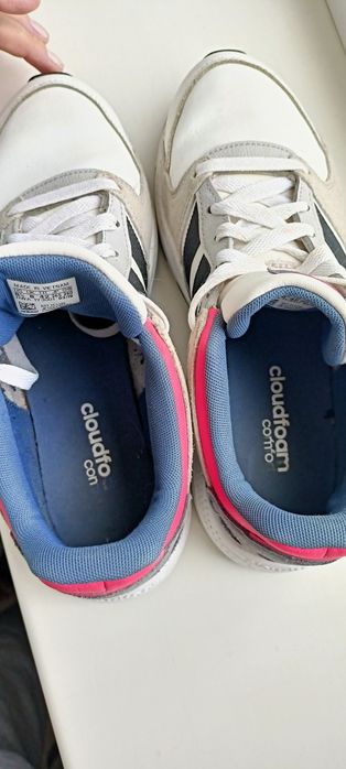 Кроссовки Adidas, 26 см