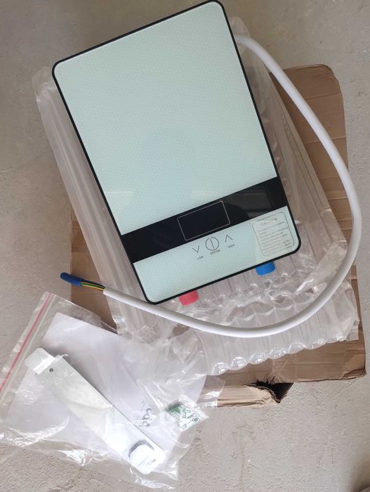 Проточний водонагрівач DSK-65