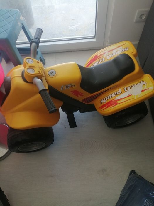 Carrinho Brinquedo sem bateria