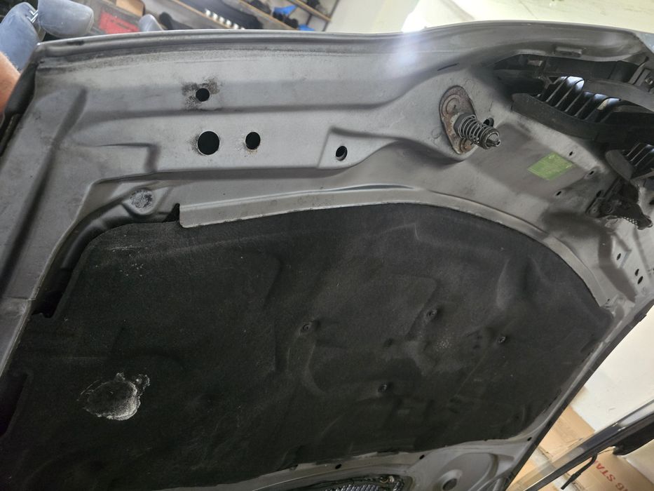 Bmw e46coupe cabriolet lift maska A08