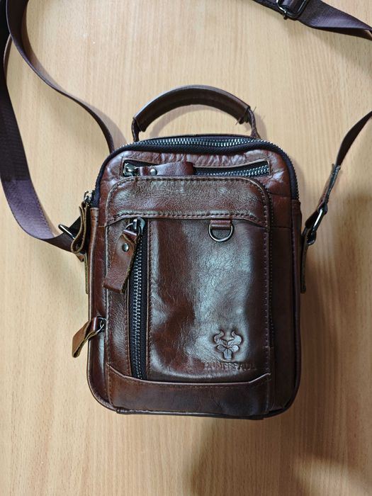 Барсетка коженная