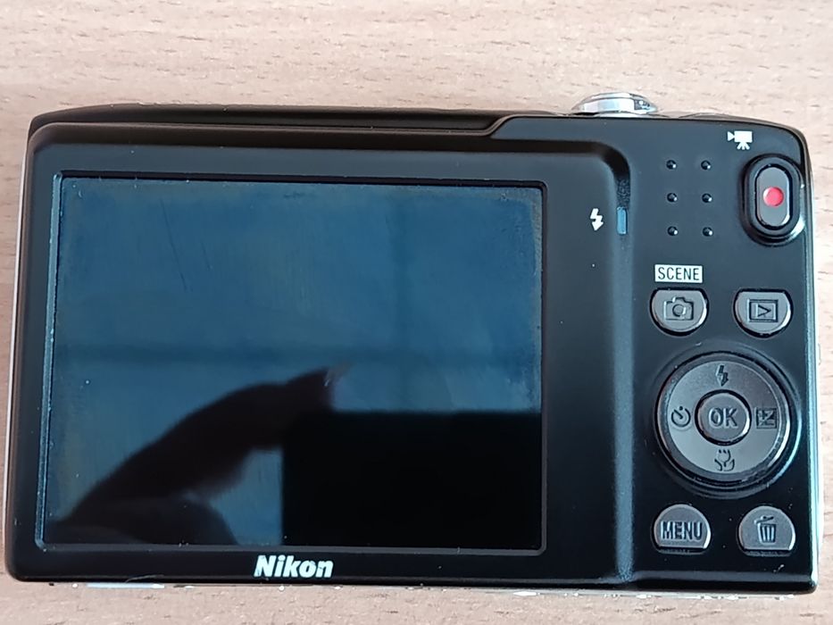 Фотоапарат Nikon S 3100