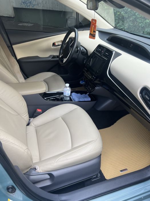 Оренда Toyota приус 50 по Київу та обл