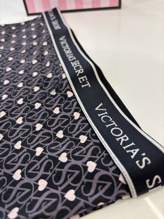 Bokserki szorty Victorias Secret M/38