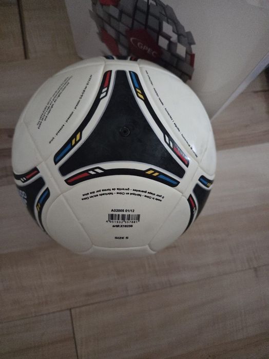 Oryginalna piłka z EURO 2012